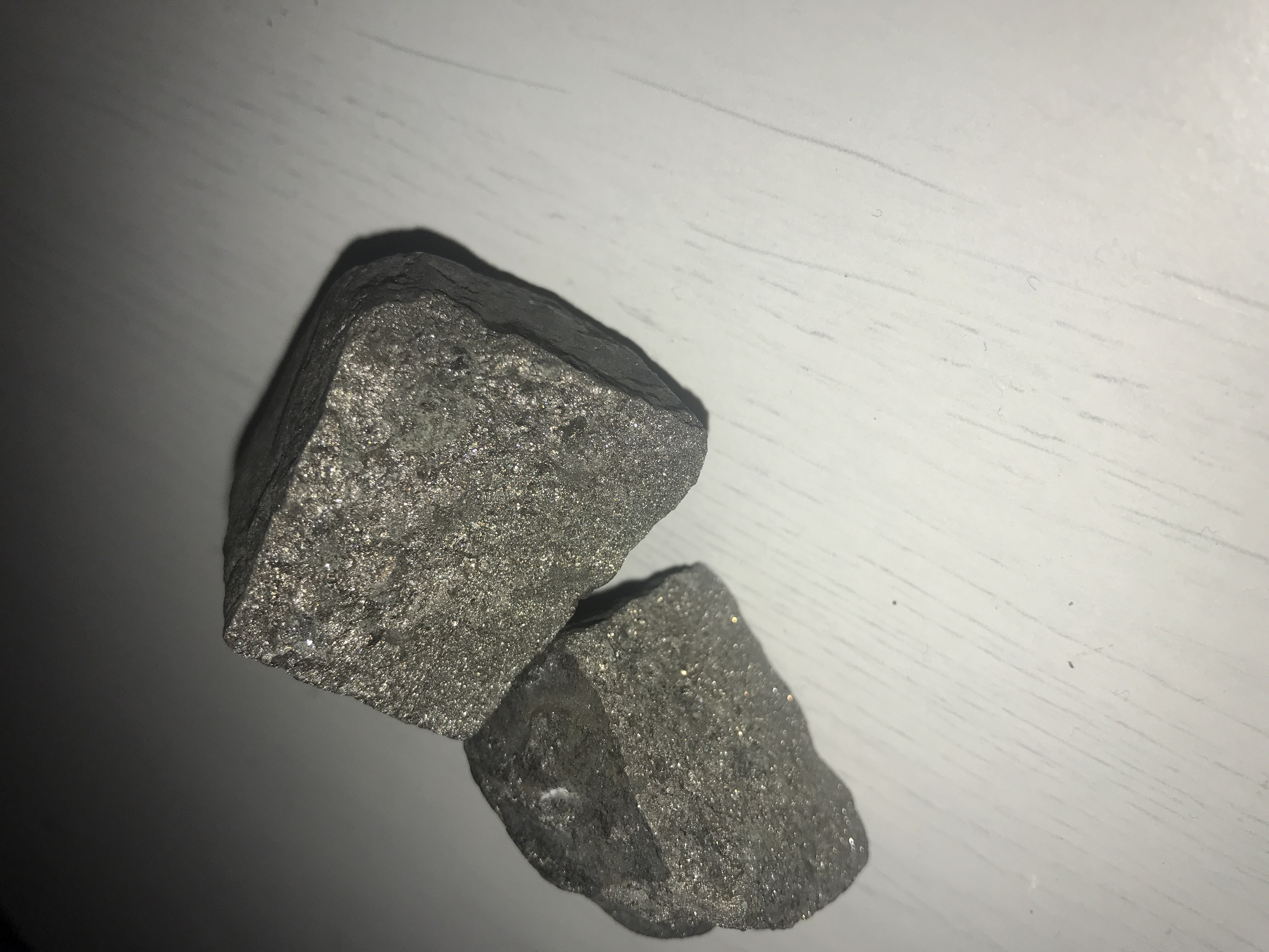 Ooit vertalen borstel Weet iemand misschien wat voor een soort steen dit is? - GoeieVraag