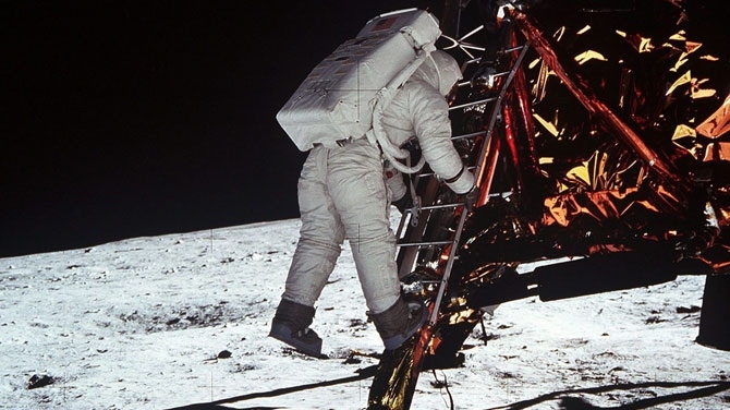 wie maakte de foto van de eerste man op de maan? - GoeieVraag